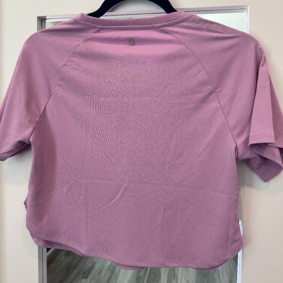 Santiny Purple Size xs Womens Crop Top Athletic Wear Workout Shirt NWT - Picture 5 of 5